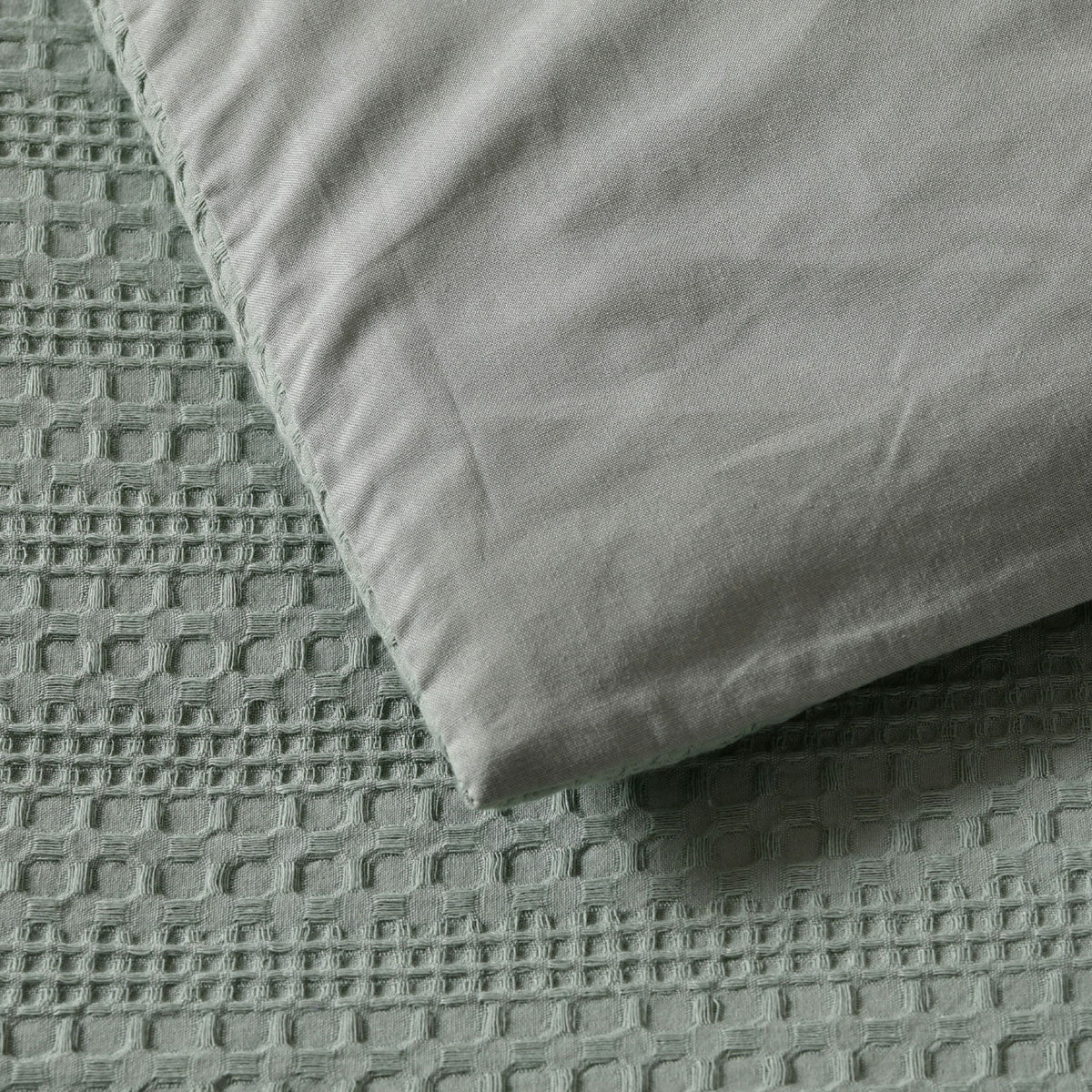 Bianca Kahlani Sage Waffle Quilt Cover Set Queen