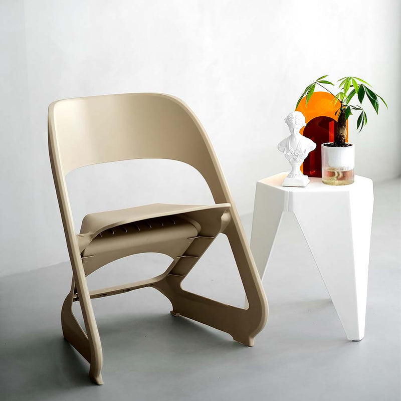 Artiss Dining Chairs x4 Stackable Plastic Beige Cafe Office