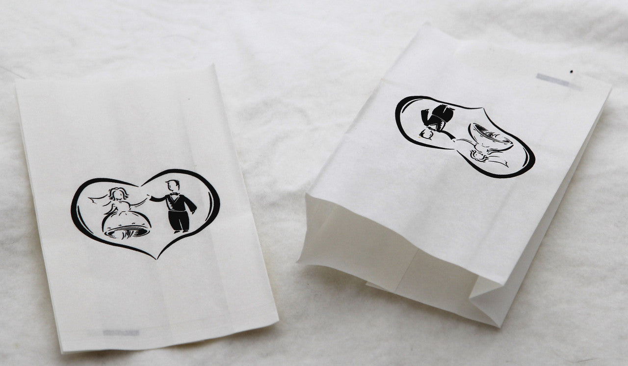 200 Pack Wedding Cake Bags Greaseproof Wax Paper Slice Take Home Favour Bride Groom in Heart