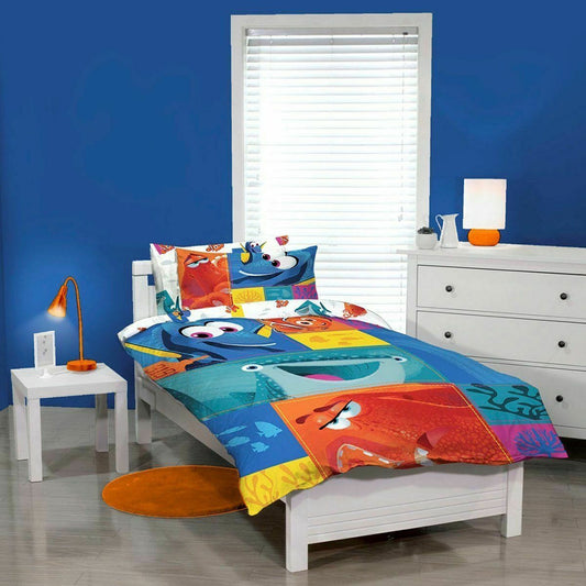 Disney Disney Pixar Finding Nemo Dory Licensed Quilt Cover Set SINGLE