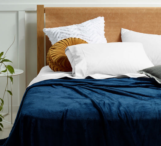 Accessorize Super Soft Blanket QUEEN/KING Ink Blue