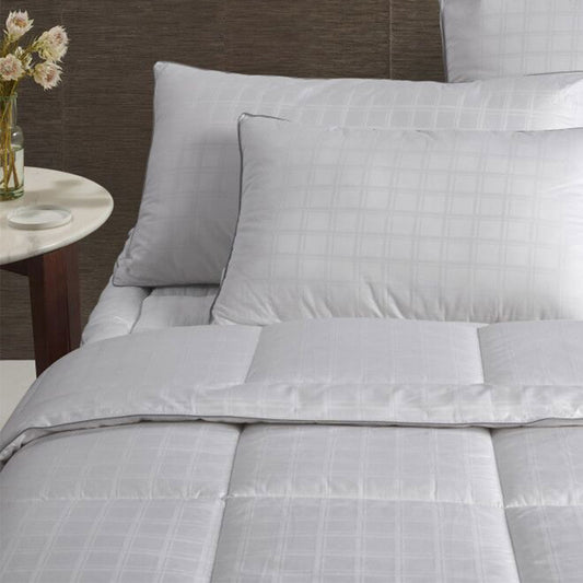 Accessorize Deluxe Hotel Quilt KING
