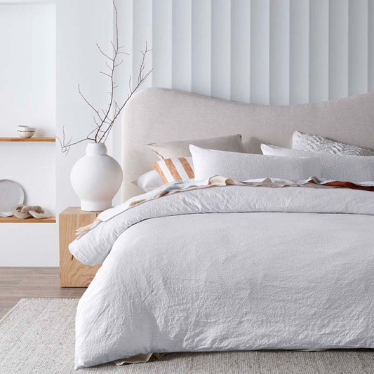 Accessorize Elma White Jacquard Quilt Cover Set KING