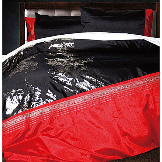 Accessorize Majestic Black Quilt Cover Set QUEEN