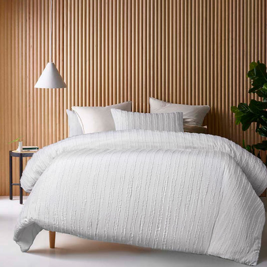 Reflections White Cotton Quilt Cover Set Queen Vintage Design