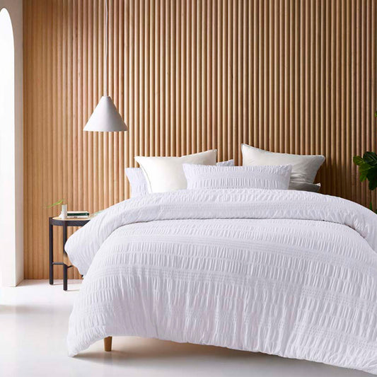 Accessorize Seersucker White Quilt Cover Set KING