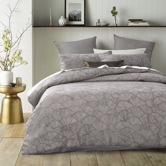 Accessorize Shells Jacquard Quilt Cover Set KING