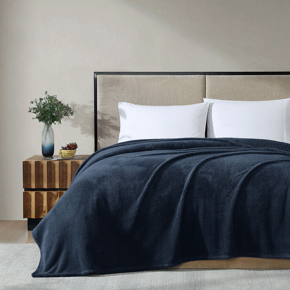 Ardor Teddy Navy Ultra Soft Cozy Fleece Blanket Queen