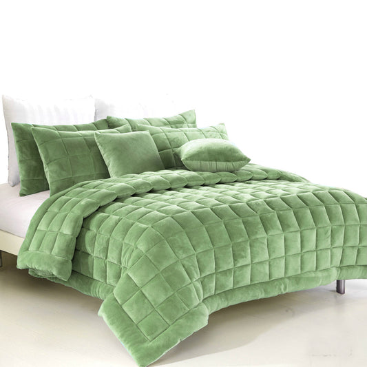 Alastairs Augusta Faux Mink Quilt / Comforter Set Sage KING