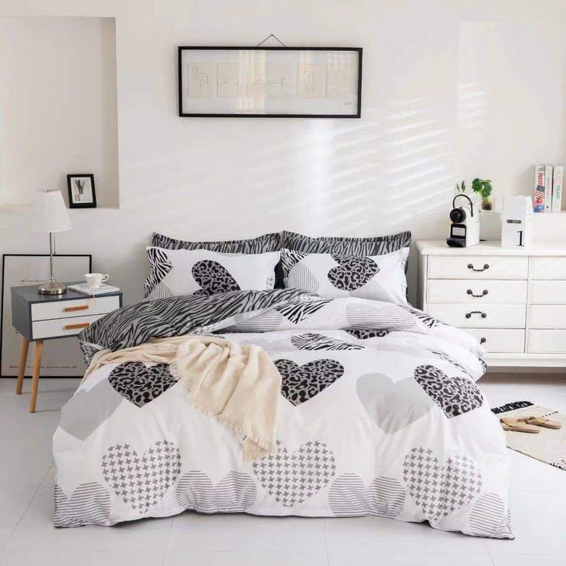 Dreamfields Twin Hearts Quilt Cover Set King Single 2pcs
