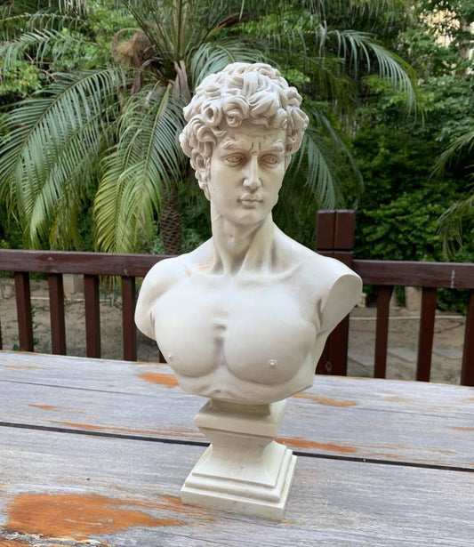 Angelo Bust Statue 26x43cm