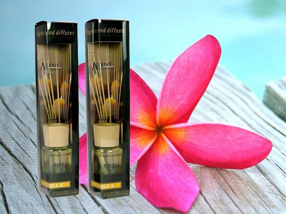 bulk 24 Scented Oil Diffuser Frangipani 50ml 8 Rattan Sticks
