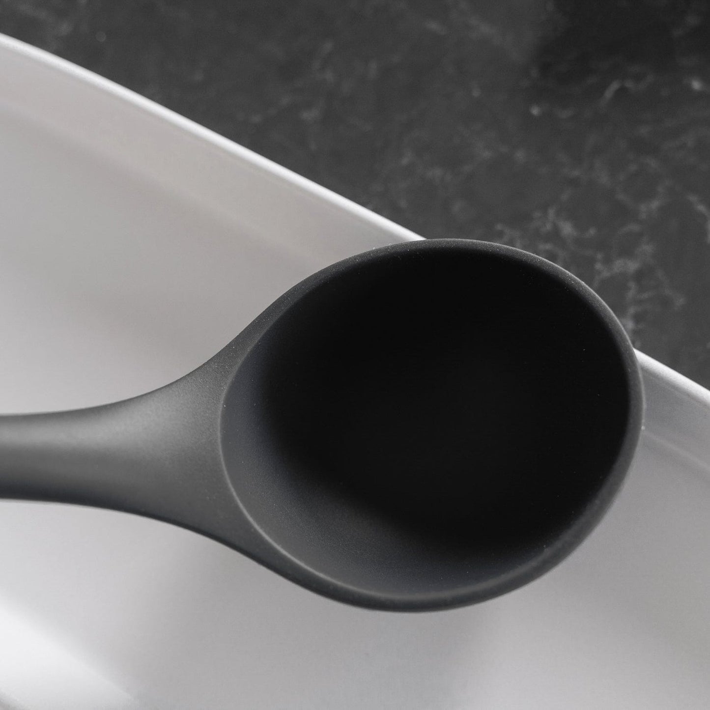 Beechwood & silicone ladle charcoal